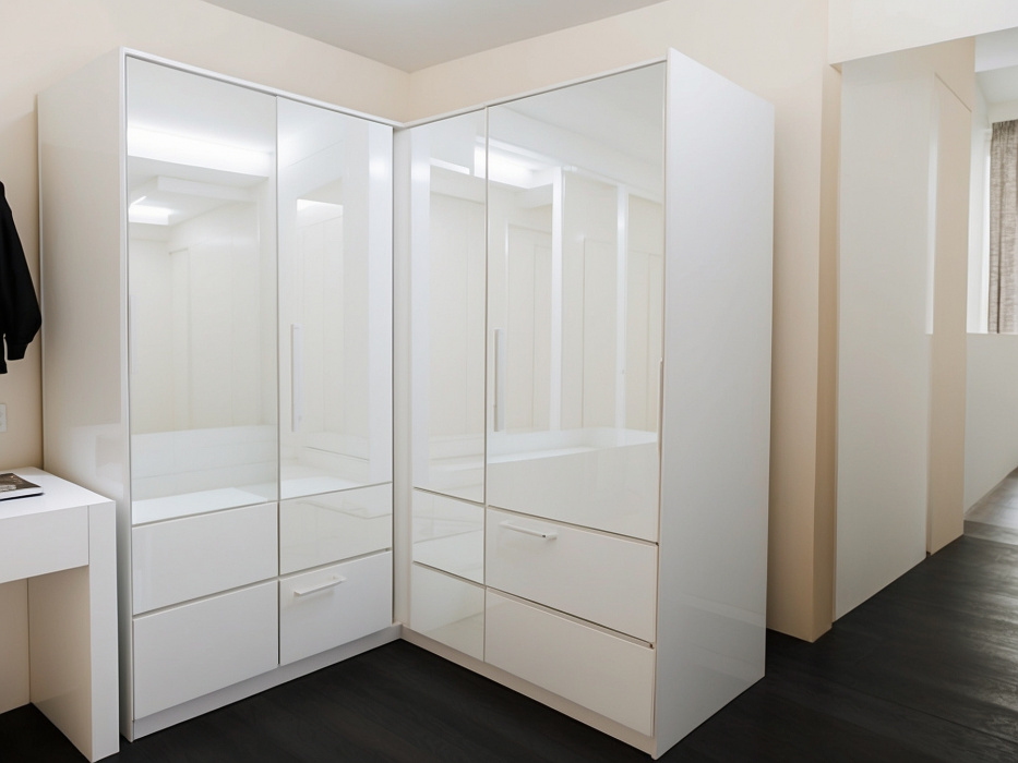 Угловой шкаф «Клеон»